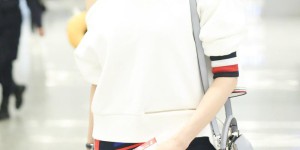 46-year-old Lin Chiling still has a graceful figure after marriage (a white T-shirt and jeans are refreshing and fashionable)