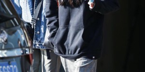 Yang Mi’s private clothes are full of vitality (winter sweatshirt brings a sense of street hip-hop and is easy to wear)