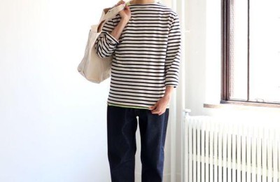 Striped T-shirts are very old-fashioned, so you haven’t chosen the right style (try a loose version to easily wear the trend)