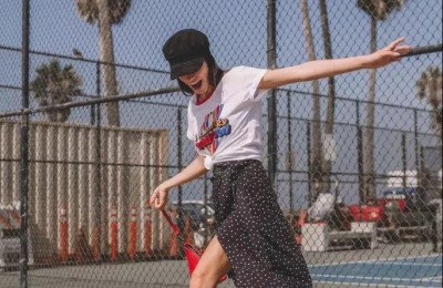 How to wear the simplest T-shirt with a high-end feel (these small details cannot be missing)