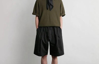 Why do the Polo shirts you wear always look old-fashioned (Why do Polo shirts always make you look older)