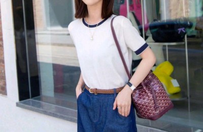 Summer outfits should be based on comfort (you can’t wear a T-shirt without a sense of luxury)