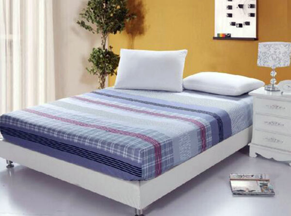 What is the difference between sheets and fitted sheets