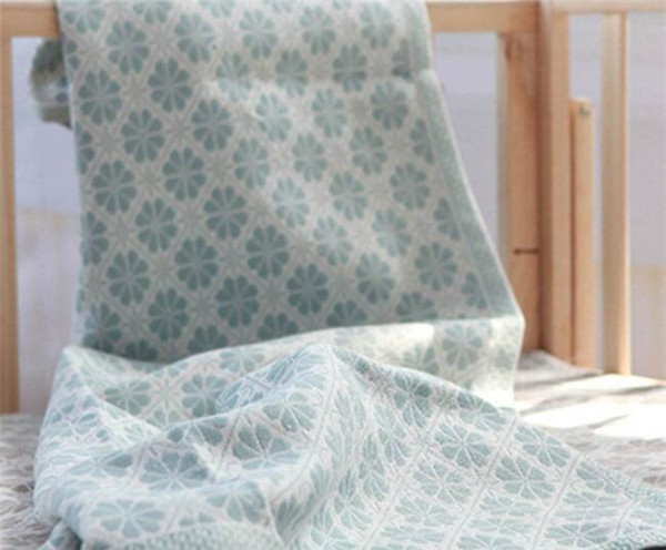   Linen mat
