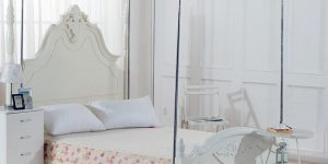 How to hang a mosquito net without brackets