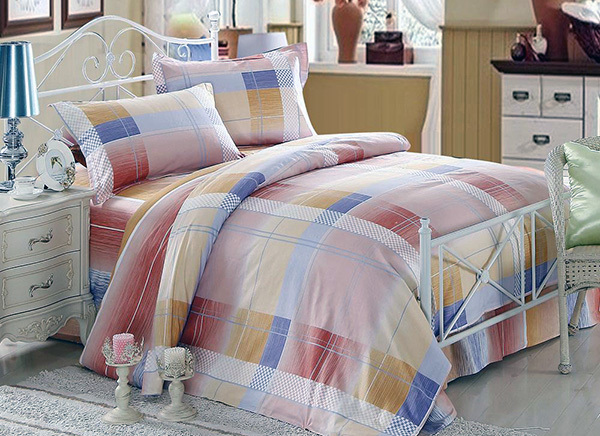 How much cotton does bedding have*? How many cotton threads are the bedding*